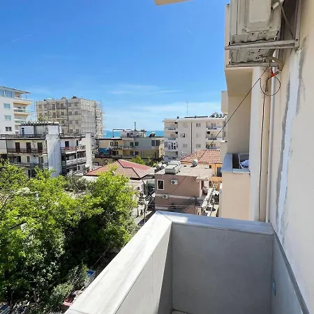Apartament *